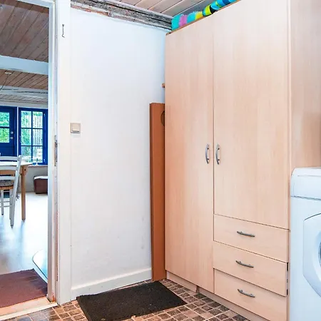 6 Person In Orsted-by Traum Nyaraló Ørsted